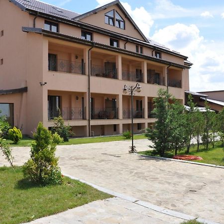 Club Insieme Grand Resort Potlogi Eksteriør bilde
