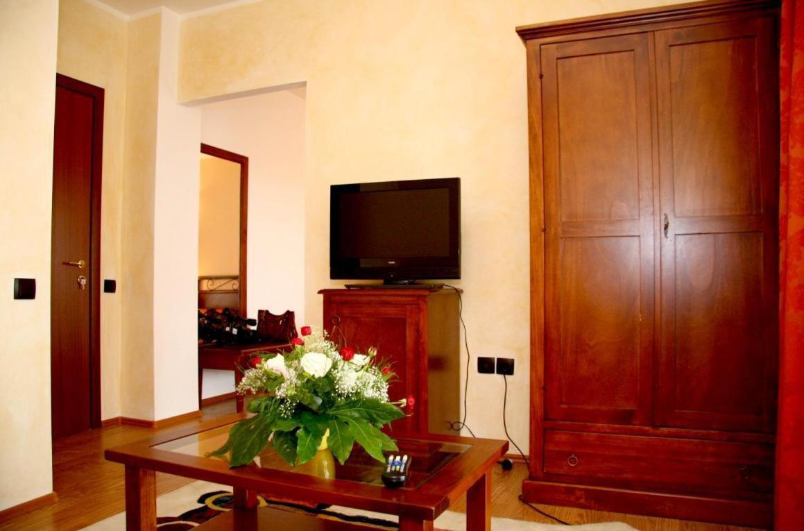 Club Insieme Grand Resort Potlogi Rom bilde