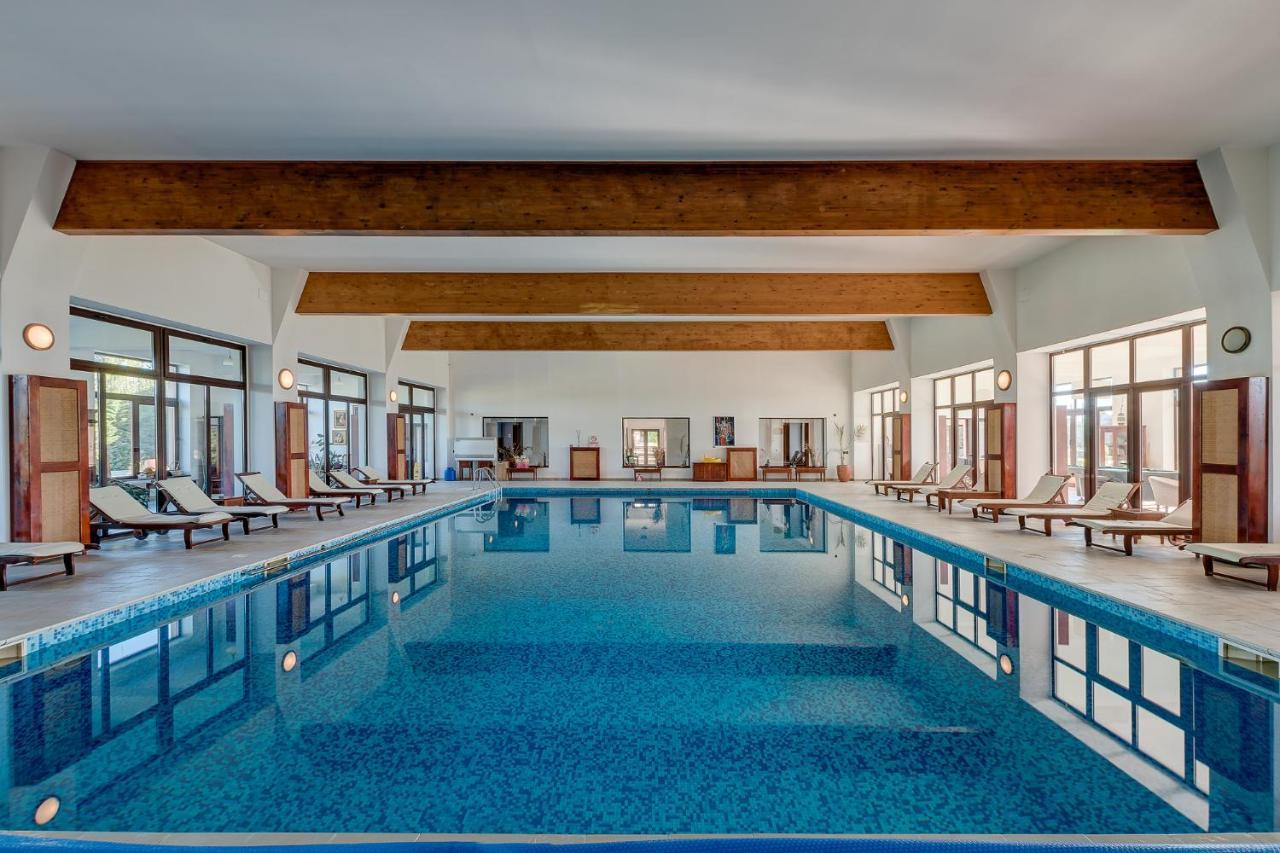 Club Insieme Grand Resort Potlogi Eksteriør bilde