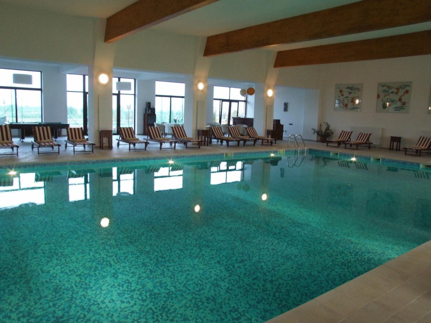 Club Insieme Grand Resort Potlogi Eksteriør bilde
